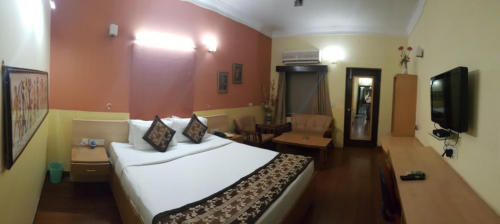 Green Villa Bed & Breakfast New Delhi Exterior photo