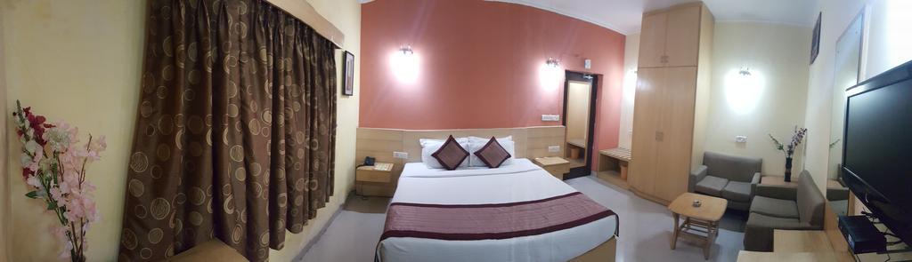 Green Villa Bed & Breakfast New Delhi Exterior photo